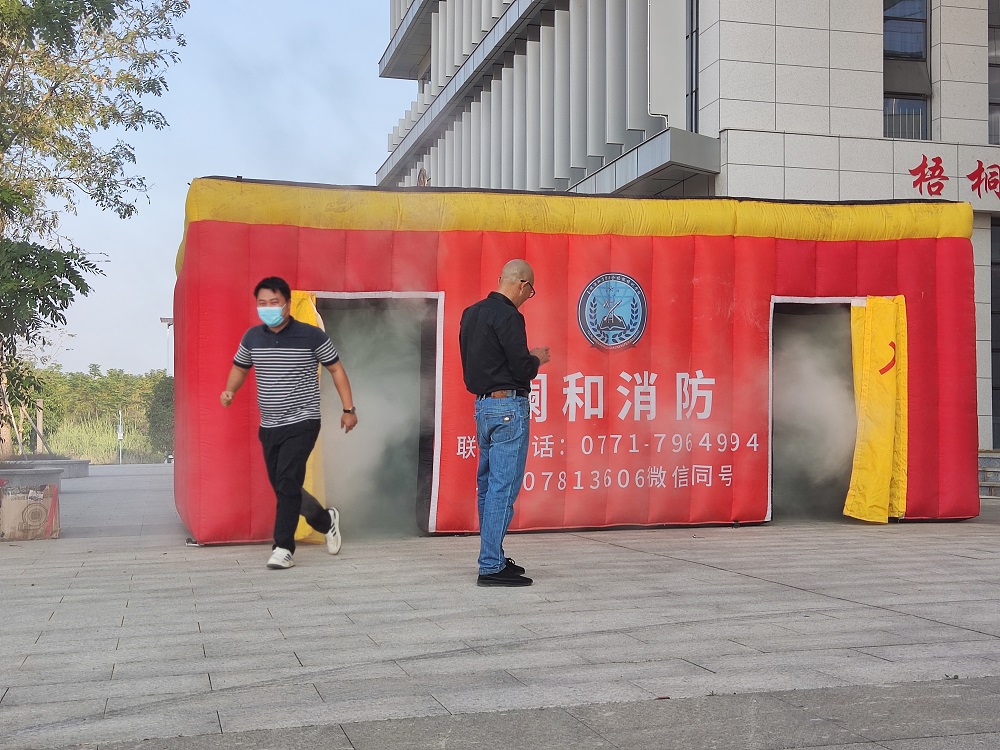 火灾逃生演练2.jpg
